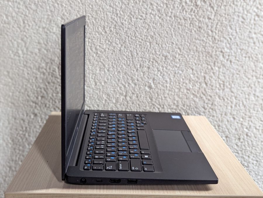 Уцінка! Ноутбук Б/В Dell Latitude 7290, Intel Core i5-8350U, DDR4 8 GB, SSD 128GB, 12.5" UHD