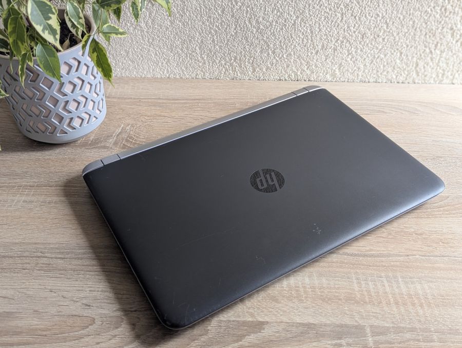 Ноутбук Б/В HP ProBook 450 G3, Intel Core i5-6200U, DDR4 8GB, SSD 128GB, AMD Radeon R7 M340 2GB, 15.6" Full HD