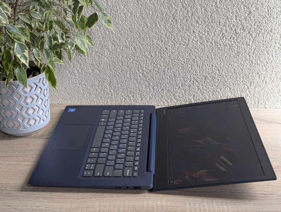 Ноутбук Б/В Lenovo S130-14IGM, Intel Celeron N4000, DDR4 4GB, SSD 256GB, 14" Full HD