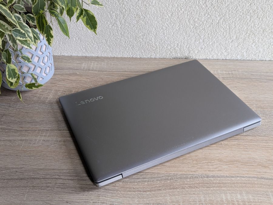 Ноутбук Б/В Lenovo S130-14IGM, Intel Celeron N4000, DDR4 4 GB, SSD 58GB, 14" Full HD