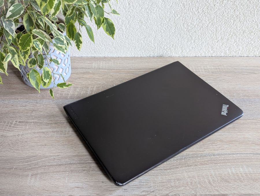 Уцінка! Ноутбук Б/В Lenovo ThinkPad E460, Intel Core i5-6200U, DDR3 8 GB, SSD 128GB, 14" HD
