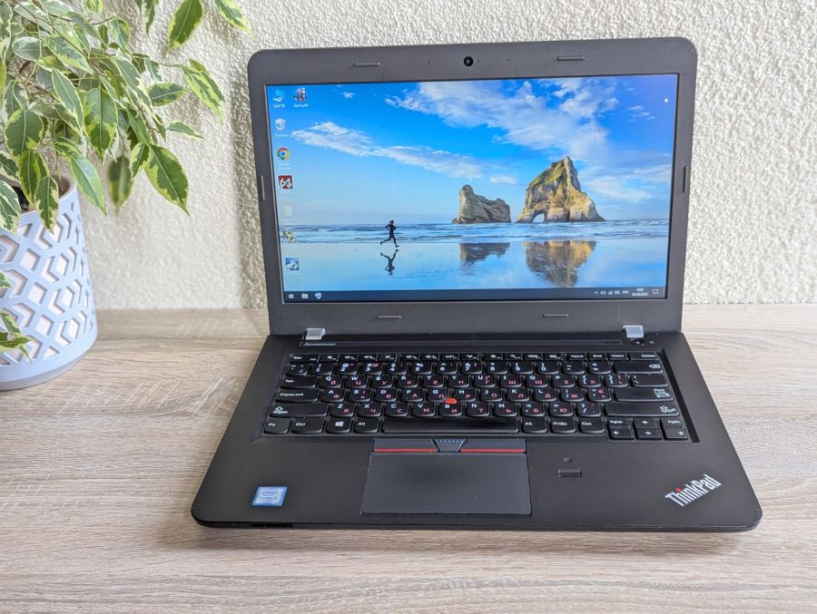 Уцінка! Ноутбук Б/В Lenovo ThinkPad E460, Intel Core i5-6200U, DDR3 8 GB, SSD 128GB, 14" HD