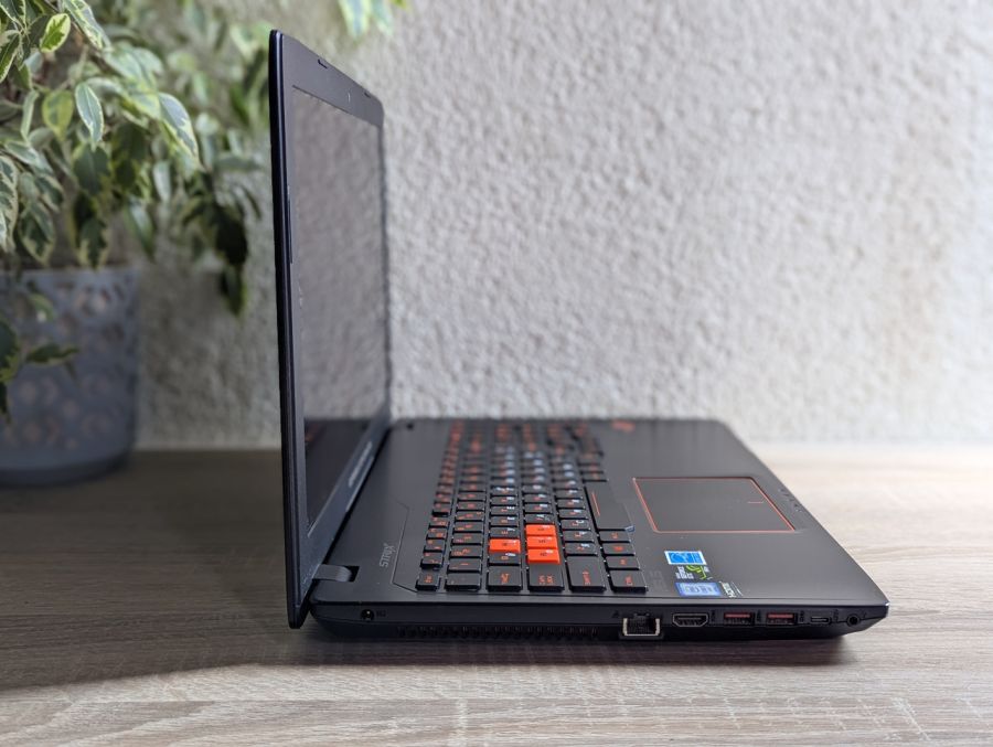 Ноутбук Б/В ASUS Strix GL553VW, Intel Core i7-6700HQ, DDR4 16 GB, SSD 128GB + SSD 1TB, NVIDIA GeForce GTX 960M 2Gb, 15.6" Full HD