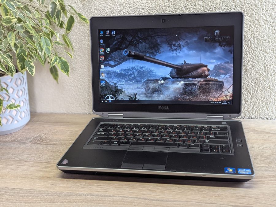 Уцінка! Ноутбук Б/В Dell Latitude E6430, Intel Core i5-3340M, DDR3 8 GB, SSD 128GB, NVIDIA NVS 5200M 1Gb, 15.6"