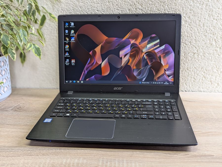 Уцінка! Ноутбук Б/В Acer TravelMate P259-M, Intel Core i3-6100U, DDR4 8 GB, SSD 128GB, 15.6" HD