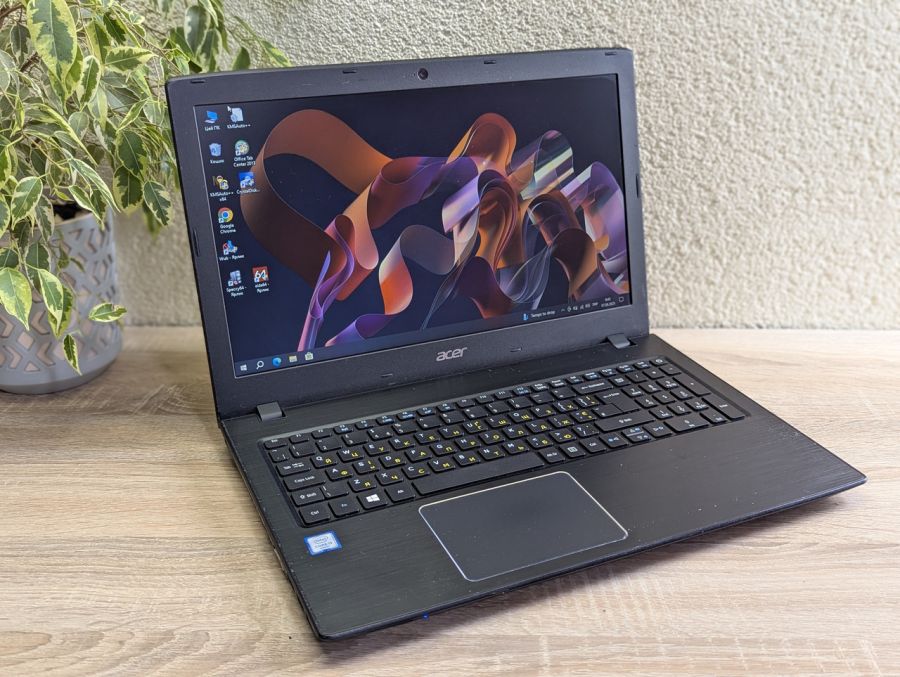 Ноутбук Б/В Acer TravelMate P259-M, Intel Core i3-6100U, DDR4 8GB, SSD 128GB, 15.6" HD