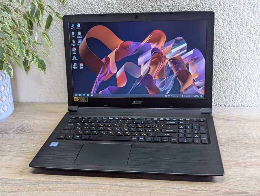 Ноутбук Б/В Acer Aspire A315-53, Intel Core i3-8130U, DDR4 8GB, SSD 128GB + HDD 500GB, 15.6" Full HD