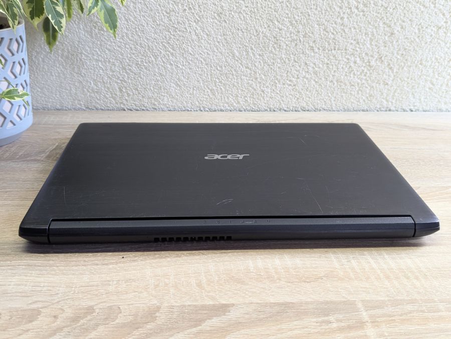 Уцінка! Ноутбук Б/В Acer Aspire A315-53, Intel Core i3-8130U, DDR4 8 GB, SSD 128GB + HDD 500GB, 15.6" Full HD