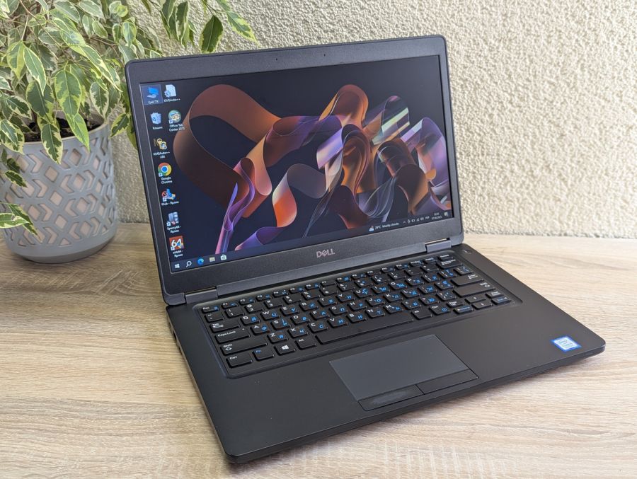 Уцінка! Ноутбук Б/В Dell Latitude 5490, Intel Core i5-8250U, DDR4 16 GB, SSD 256GB, 14" UHD