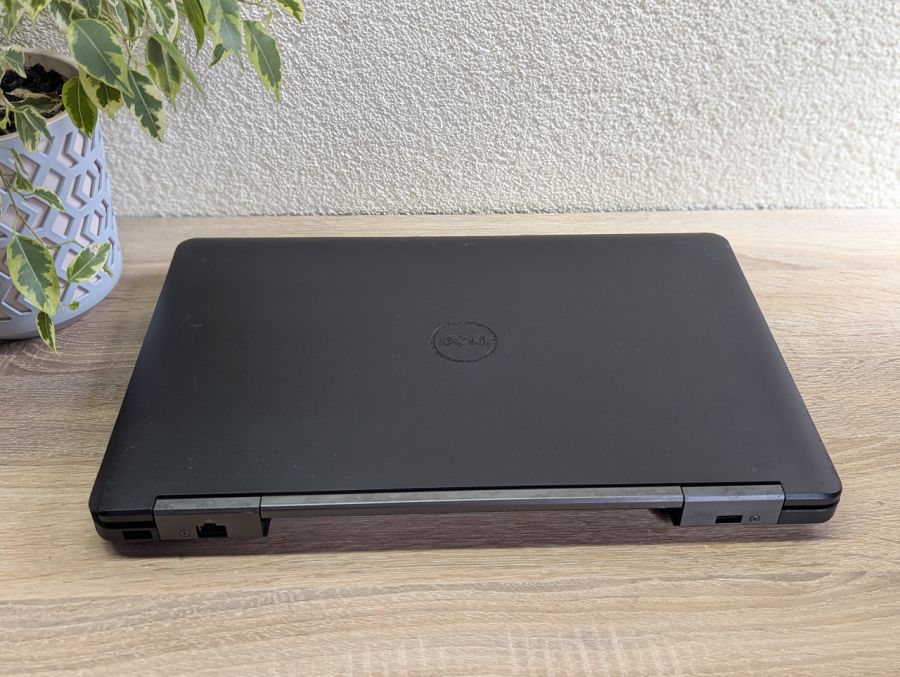 Уцінка! Ноутбук Б/В Dell Latitude E5540, Intel Core i5-4310U, DDR3 8 GB, SSD 128GB, GT 720M 2Gb, 15.6" Full HD