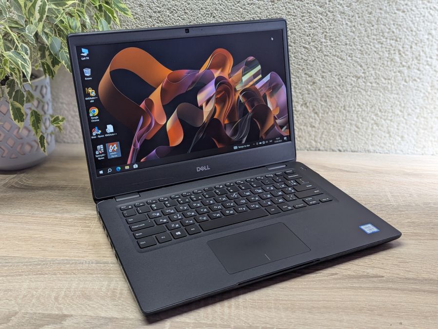 Уцінка! Ноутбук Б/В Dell Latitude 3400, Intel Core i5-8265U, DDR4 16 GB, SSD 256GB, 14" Full HD