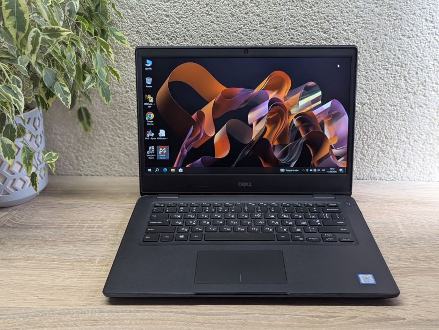 Уцінка! Ноутбук Б/В Dell Latitude 3400, Intel Core i5-8265U, DDR4 16 GB, SSD 256GB, 14" Full HD