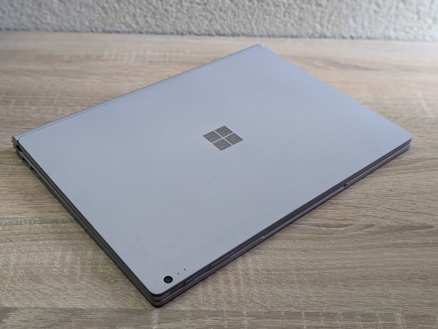 Ноутбук Б/В Microsoft Surface Book, Intel Core i5-6300U, DDR4 8 GB, SSD 128GB, 14" Full HD Сенсор