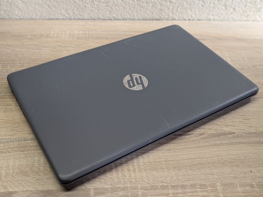 Уцінка! Ноутбук Б/В HP Laptop 15, Intel Core i5-8265U, DDR4 8 GB, SSD 128GB, 15.6" Full HD