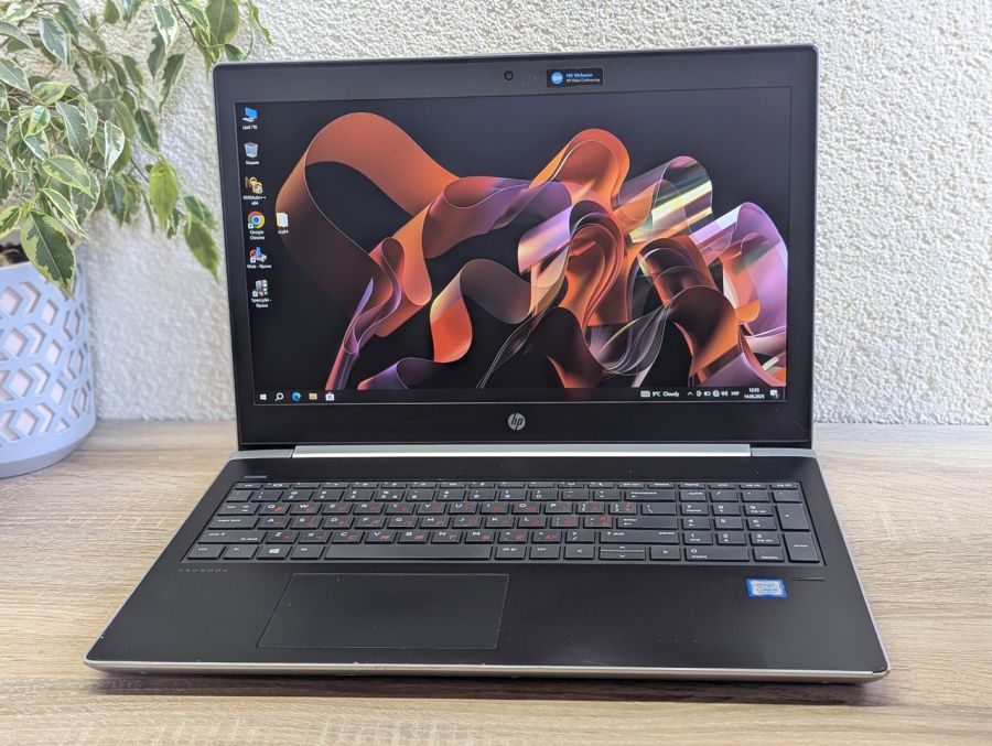 Уцінка! Ноутбук Б/В HP ProBook 450 G5, Intel Core i5-8250U, DDR4 16 GB, SSD 256GB + HDD 500GB, 15.6" Full HD
