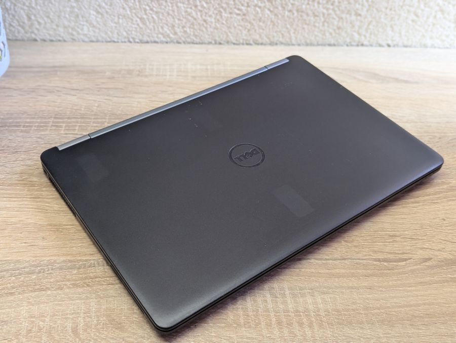 Ноутбук Б/В Dell Latitude E7470, Intel Core i7-6600U, DDR4 16 GB, SSD 256GB, 14" Full HD
