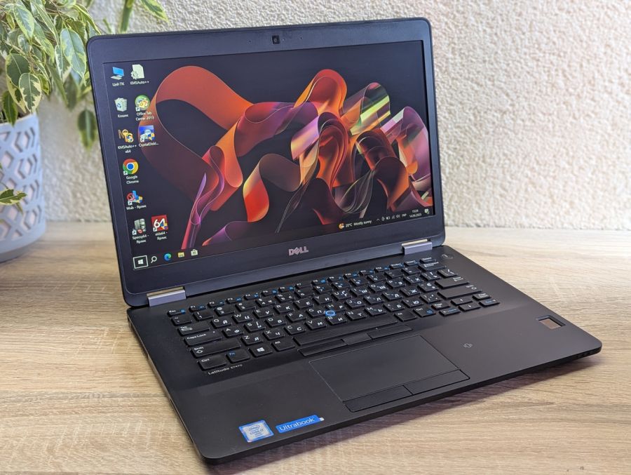 Ноутбук Б/В Dell Latitude E7470, Intel Core i7-6600U, DDR4 16GB, SSD 256GB, 14" Full HD