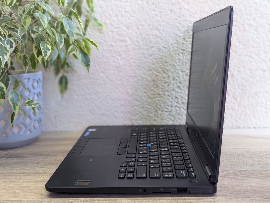 Ноутбук Б/В Dell Latitude E7470, Intel Core i7-6600U, DDR4 16 GB, SSD 256GB, 14" Full HD