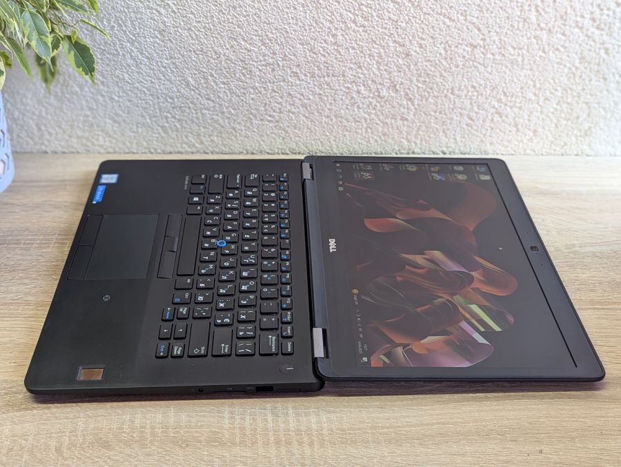 Ноутбук Б/В Dell Latitude E7470, Intel Core i7-6600U, DDR4 16 GB, SSD 256GB, 14" Full HD