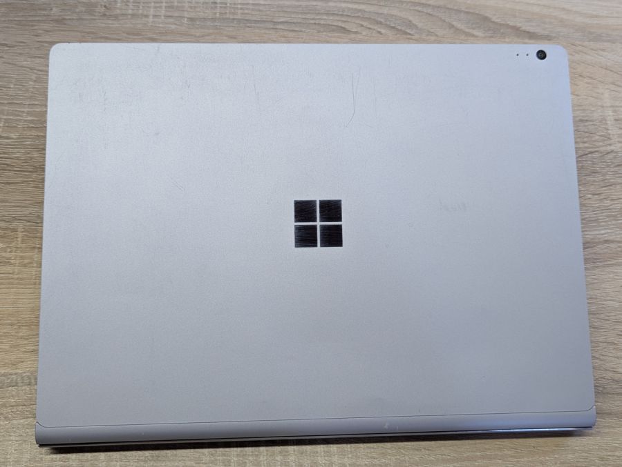 Уцінка! Ноутбук Б/В Microsoft Surface Book, Intel Core i7-6600U, DDR4 8 GB, SSD 256GB, 14" Full HD Сенсор