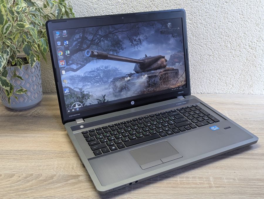 Уцінка! Ноутбук Б/В HP ProBook 4740S, Intel Core i5-3230M, DDR3 8 GB, SSD 128GB, AMD Radeon HD 7500, 17.3" HD