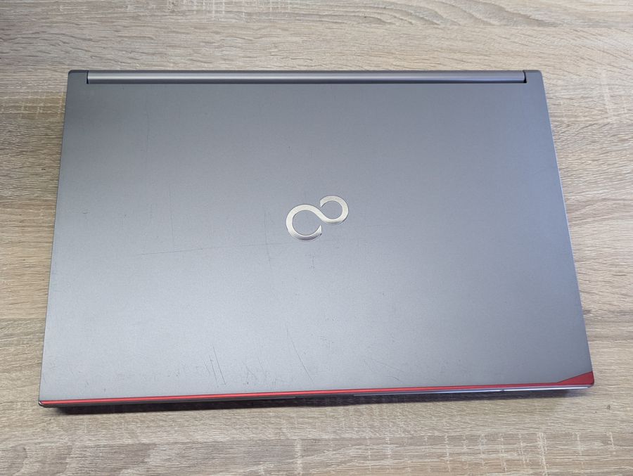 Ноутбук Б/В Fujitsu H730, Intel Core i7-4810MQ, DDR3 16 GB, SSD 256GB, NVIDIA GeForce Quadro, 15.6" Full HD