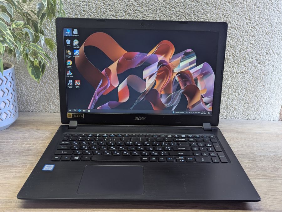 Уцінка! Ноутбук Б/В Acer Aspire A315-51, Intel Core i3-7130U, DDR4 8 GB, SSD 128GB + 1 TB, 15.6" Full HD