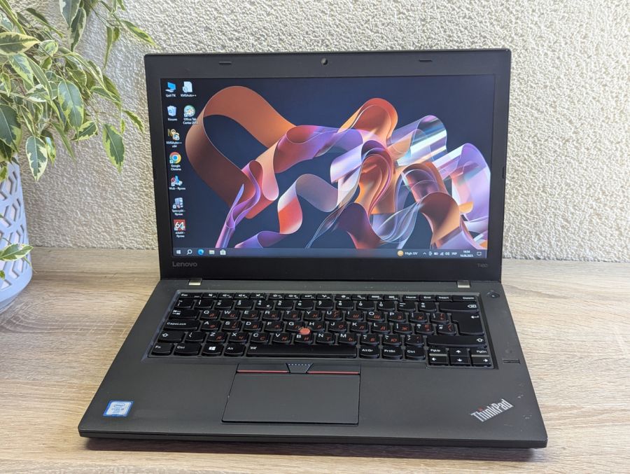 Ноутбук Б/В Lenovo ThinkPad T460, Intel Core i5-6300U, DDR3 8GB, SSD 128GB, 14" HD