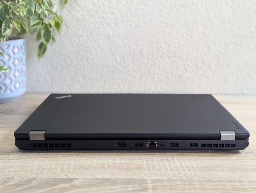 Ноутбук Б/В Lenovo ThinkPad P50, Intel Core i7-6820HQ, DDR4 16 GB, SSD 128GB, NVIDIA Quadro M2000M 4 gb, 15.6" Full HD