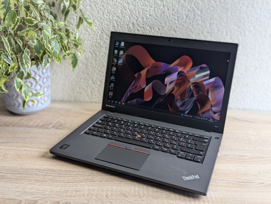 Ноутбук Б/В Lenovo ThinkPad T450, Intel Core i5-5300U, DDR3 8 GB, SSD 128GB, 14" HD