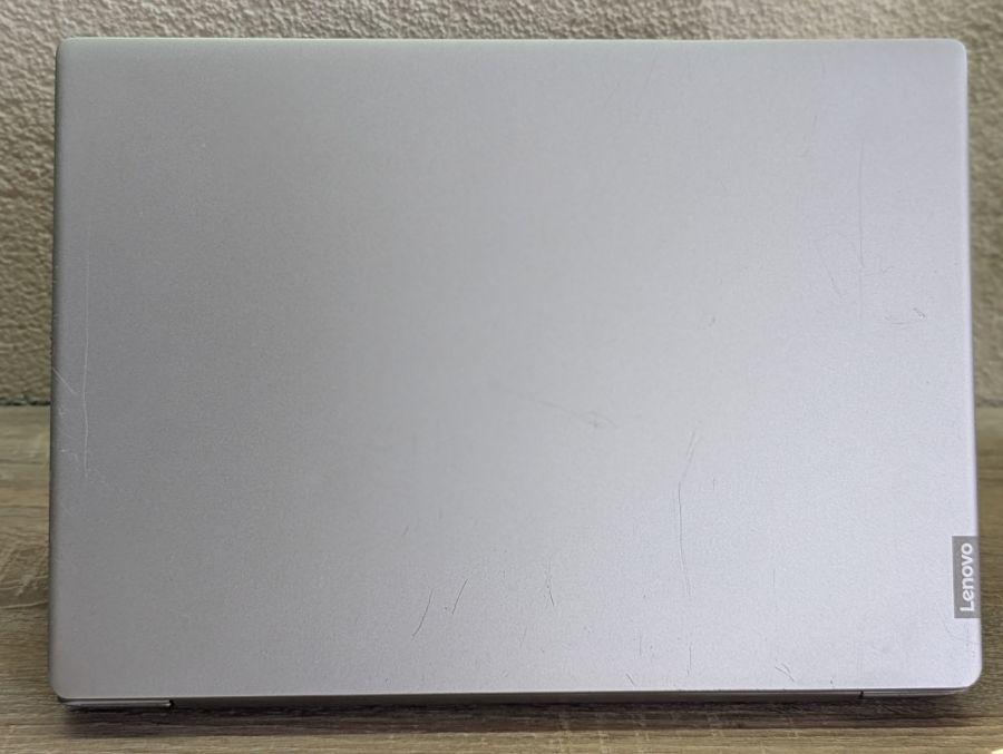Уцінка! Ноутбук Б/В Lenovo IdeaPad 330S-14IKB, Intel Core i5-8250U, DDR4 20 GB, SSD 256GB, 14" Full HD