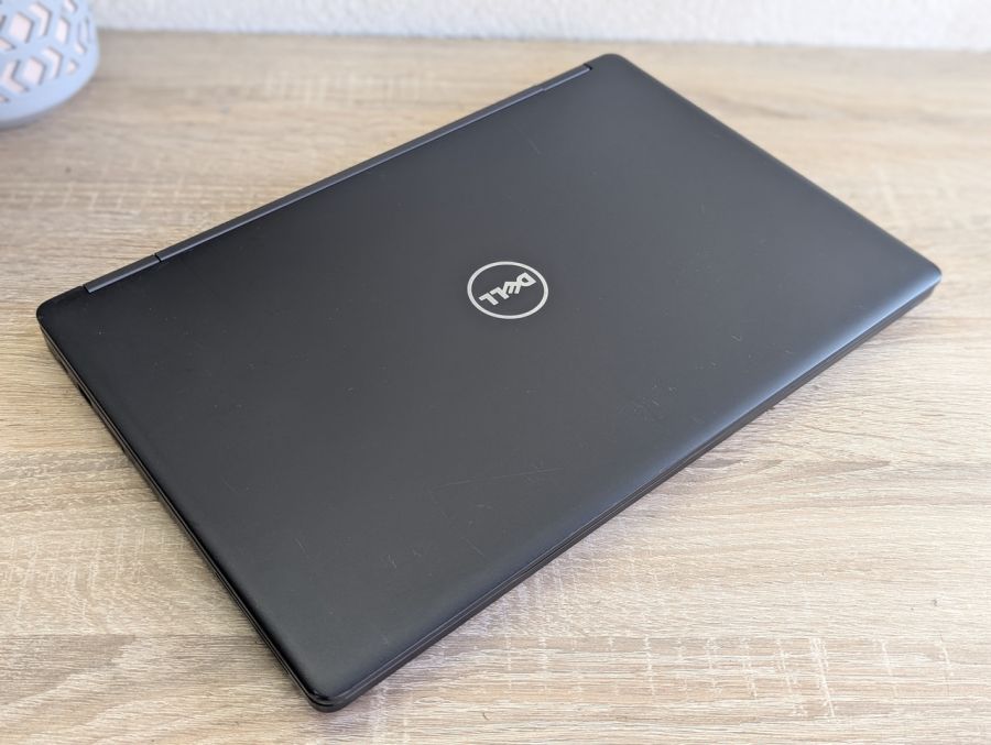 Уцінка! Ноутбук Б/В Dell Latitude 5580, Intel Core i5-6300U, DDR4 8 GB, SSD 128GB, 15.6" Full HD
