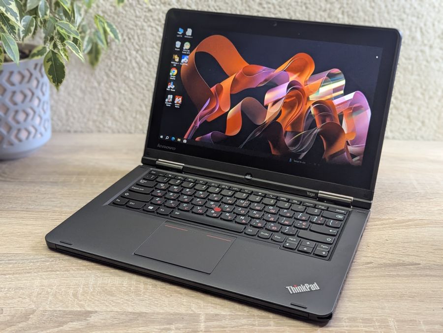 Ноутбук Б/В Lenovo Yoga S1, Intel Core i5-4200U, DDR3 8 GB, SSD 128GB, 14" Full HD Сенсор