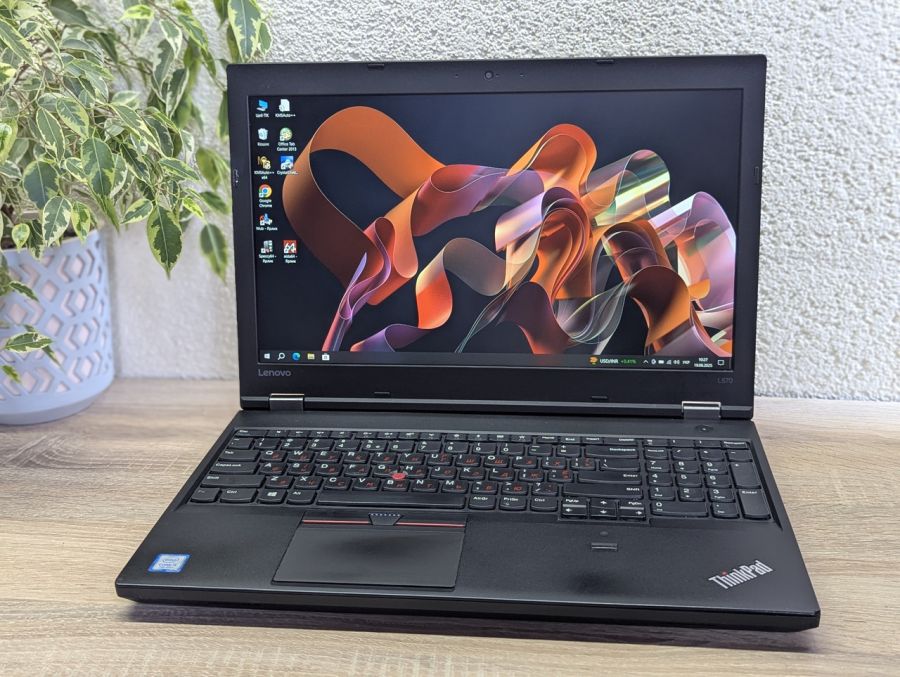 Уцінка! Ноутбук Б/В Lenovo ThinkPad L570, Intel Core i5-7200U, DDR4 16 GB, SSD 128GB, 15.6" HD