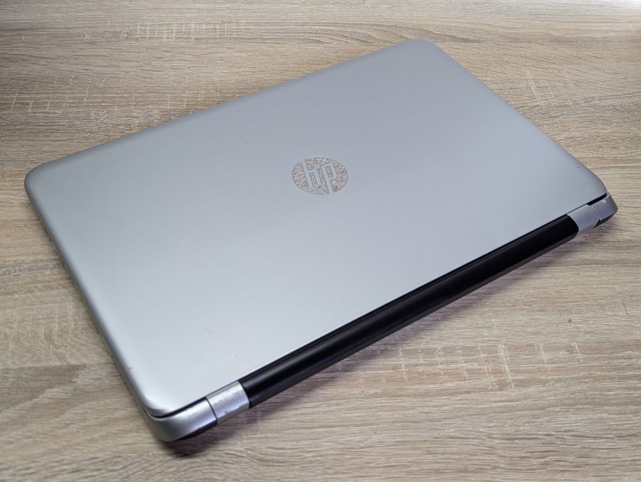 Ноутбук Б/В HP Pavilion 15 Notebook, Intel Core i7-4500U, DDR4 8 GB, SSD 256GB, NVIDIA GeForce GT 740M 2Gb, 15.6"