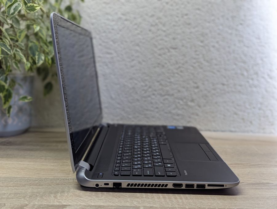 Ноутбук Б/В HP Pavilion 15 Notebook, Intel Core i7-4500U, DDR4 8 GB, SSD 256GB, NVIDIA GeForce GT 740M 2Gb, 15.6"