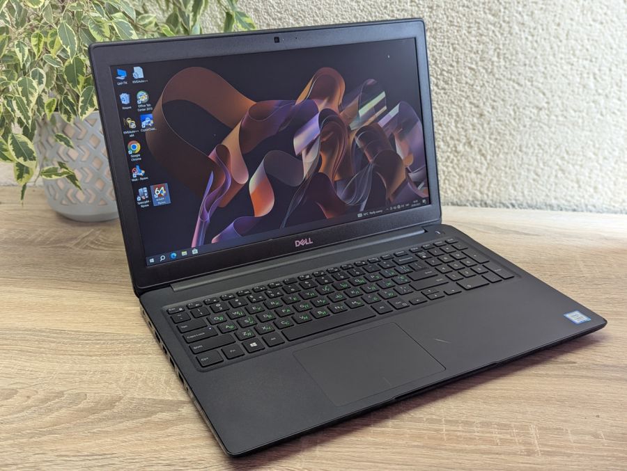 Уцінка! Ноутбук Б/В Dell Latitude 3500, Intel Core i5-8265U, DDR4 16 GB, SSD 256GB, 15.6" Full HD