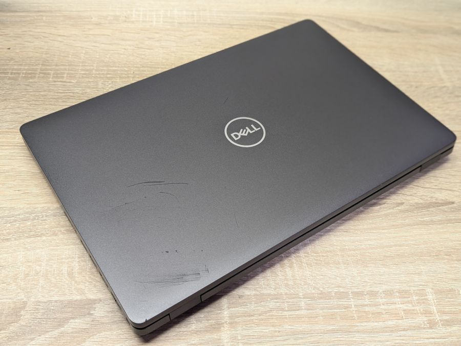 Уцінка! Ноутбук Б/В Dell Latitude 5500, Intel Core i5-8665U, DDR4 16 GB, SSD 256GB, 15.6" Full HD