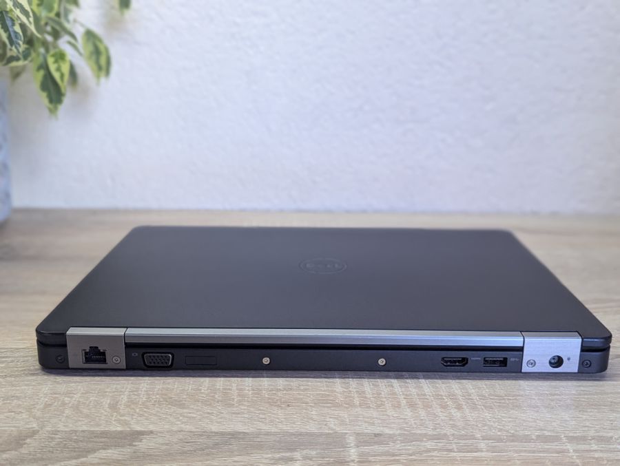 Ноутбук Б/В Dell Latitude E5470, Intel Core i5-6300U, DDR4 8 GB, SSD 128GB, 14" Full HD