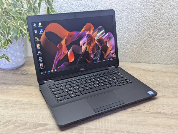 Ноутбук Б/В Dell Latitude E5470, Intel Core i5-6300U, DDR4 8 GB, SSD 128GB, 14" Full HD
