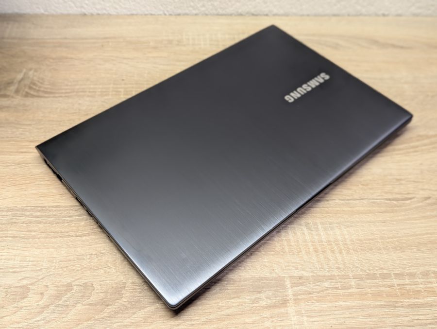 Уцінка! Ноутбук Б/В Samsung 870Z, Intel Core i7-4710HQ, DDR3 16 GB, SSD 256GB, NVIDIA GeForce GT 750M 2Gb, 15.6" Full HD