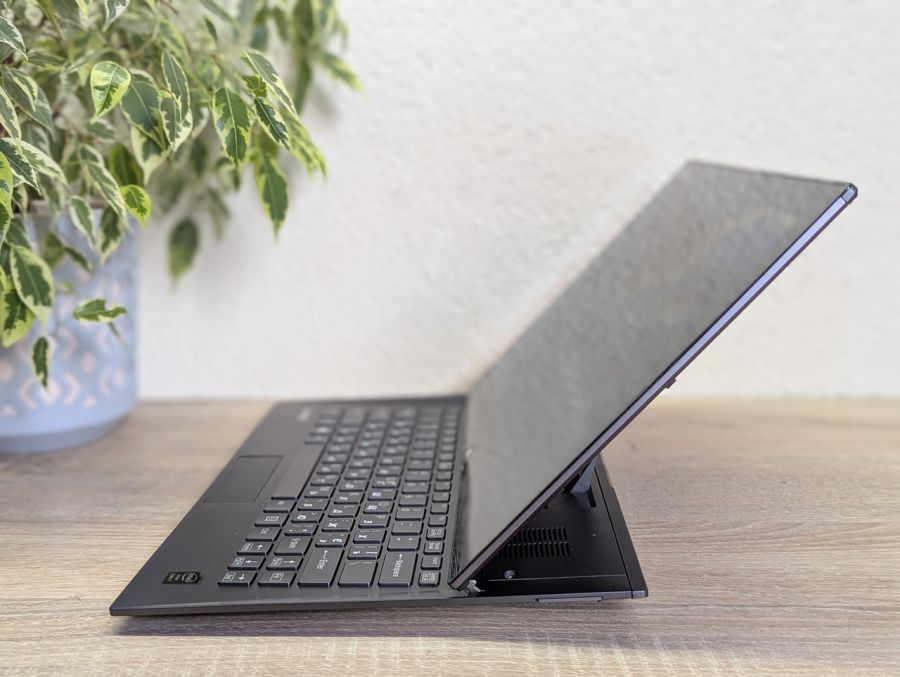 Ноутбук Б/В Sony VAIO, Intel Core i7-4500U, DDR3 8GB, SSD 256GB, 14" Full HD Сенсор