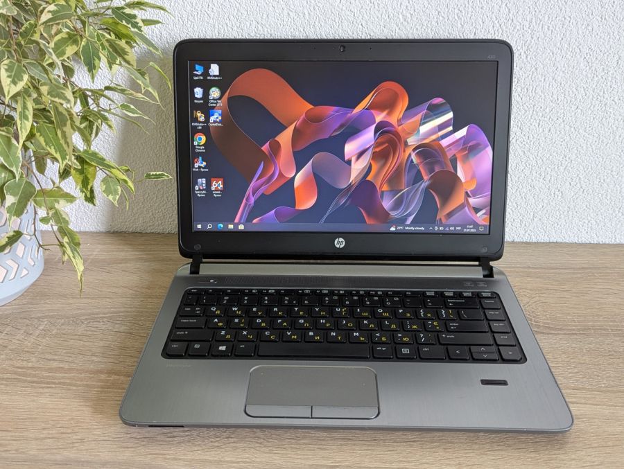 Ноутбук Б/В HP ProBook 430 G2, Intel Core i3-4030U, DDR3 8 GB, SSD 128GB, 12.5" HD