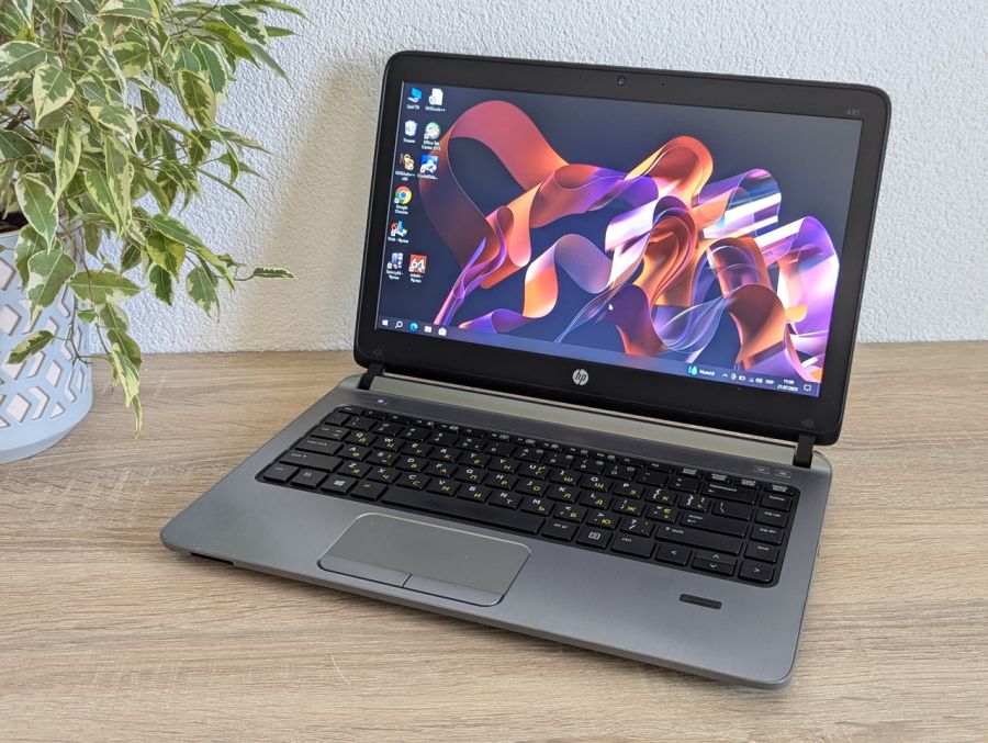 Ноутбук Б/В HP ProBook 430 G2, Intel Core i3-4030U, DDR3 8 GB, SSD 128GB, 12.5" HD
