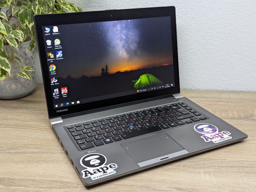 Уцінка! Ноутбук Б/В Toshiba Tecra Z40T-C, Intel Core i5-6300U, DDR3 8 GB, SSD 128GB, 14" Full HD Сенсор