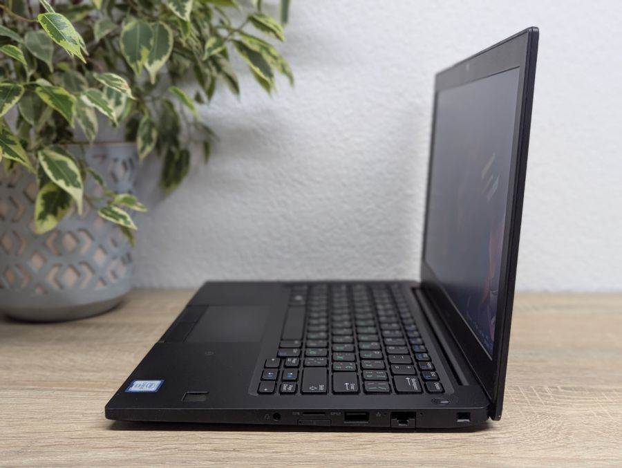 Уцінка! Ноутбук Б/В Dell Latitude 7280, Intel Core i5-6300U, DDR4 16 GB, SSD 128GB, 12" HD