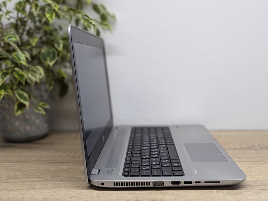 Ноутбук Б/В HP ProBook 450 G4, Intel Core i5-7200U, DDR4 8 GB, SSD 128GB, 15.6" Full HD