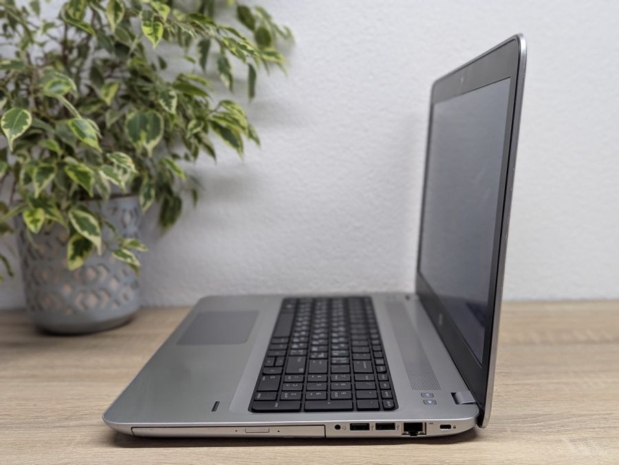 Ноутбук Б/В HP ProBook 450 G4, Intel Core i5-7200U, DDR4 8 GB, SSD 128GB, 15.6" Full HD