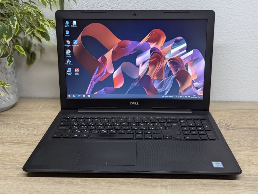 Уцінка! Ноутбук Б/В Dell Latitude 3581, Intel Core i3-7020U, DDR4 8 GB, SSD 128GB, 15.6" HD