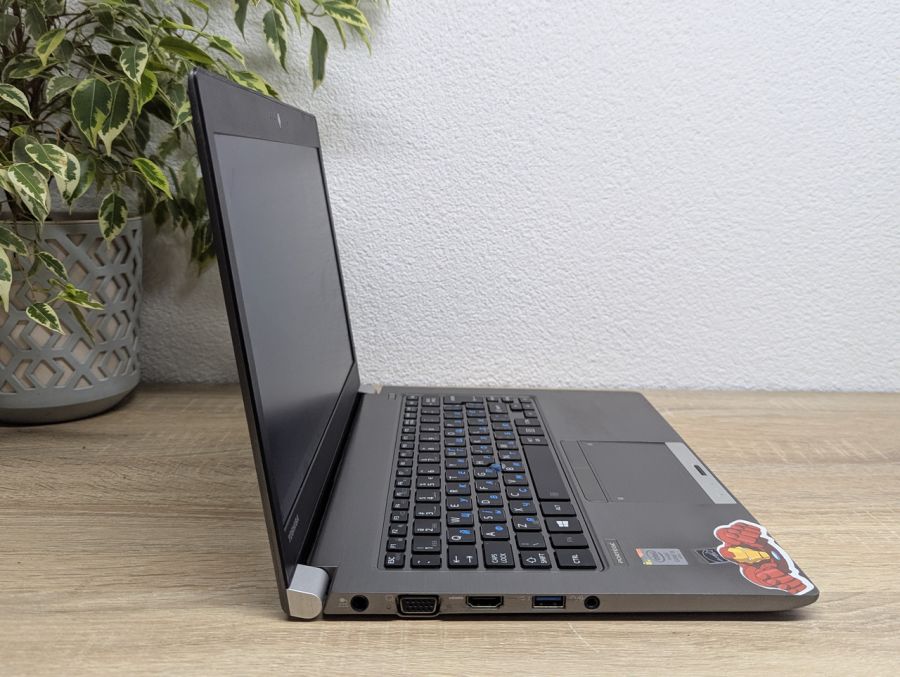 Ноутбук Б/В Toshiba Portege Z30-A, Intel Core i5-4310U, DDR3 8 GB, SSD 128GB, 13" HD